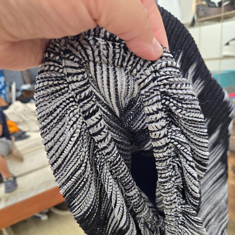 Alfani black & gray striped nylon & spandex top with a boho vibe - Picture 6 of 7
